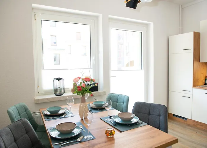 Savor Appartement 5 Personen 2 Schlafzimmer Babybett Netflix Balkon Zentrum