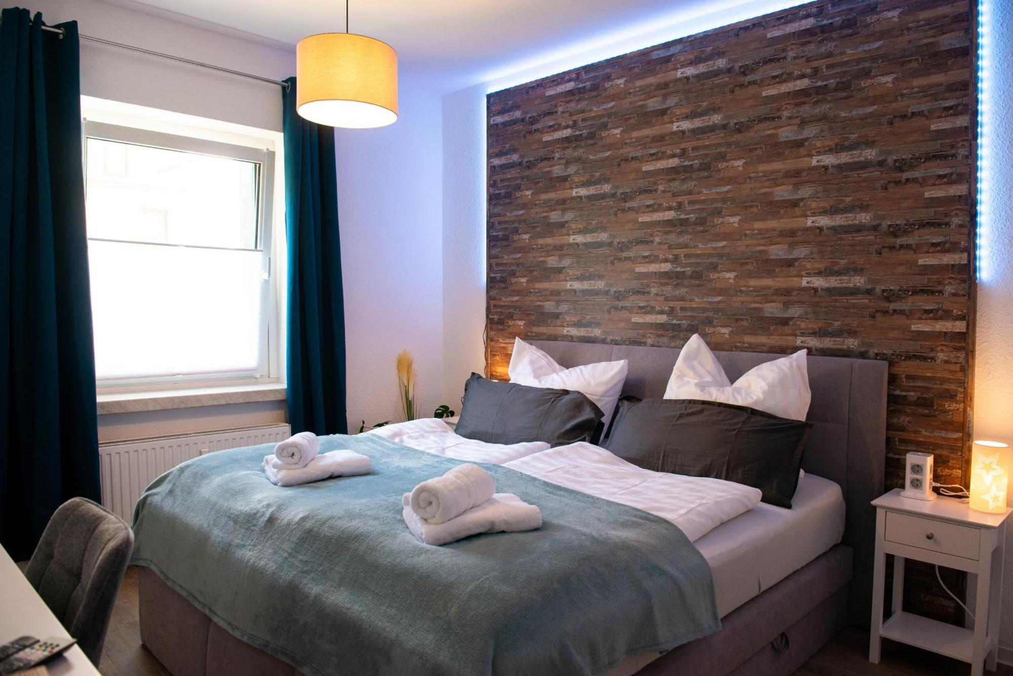 Savor 5 Personen 2 Schlafzimmer Babybett Netflix Balkon Zentrum Apartment