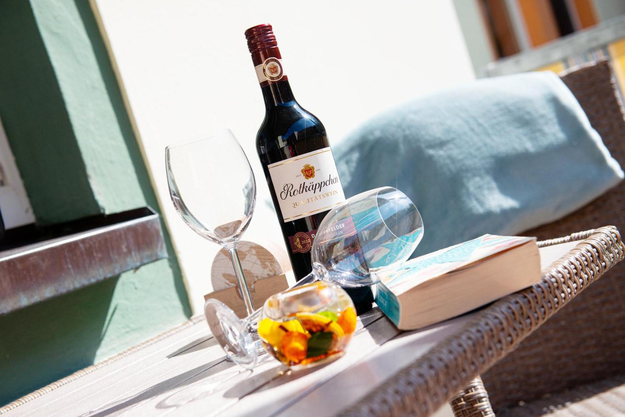 Savor 5 Personen 2 Schlafzimmer Babybett Netflix Balkon Zentrum *